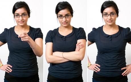 لغة الجسد، وليس تعبيرات الوجه، يمكن أن تساعد في تحديد مشاعر الشخص
