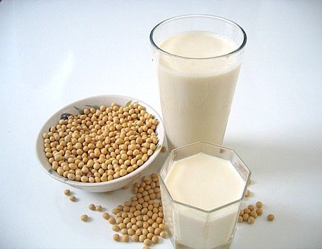 حليب الصويا مضر جدا للأسنان